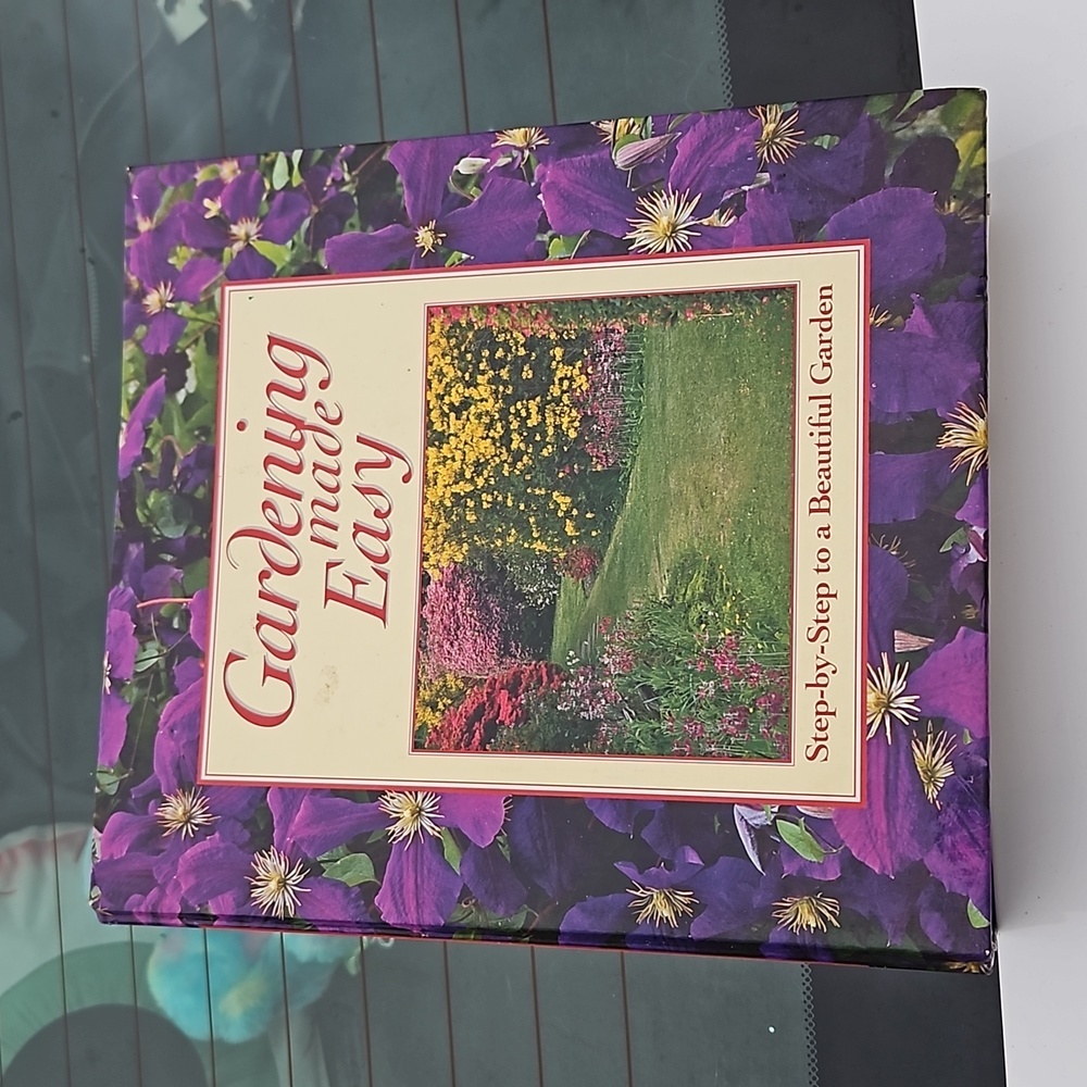 GARDENING Made Easy Binder 1-11 1995